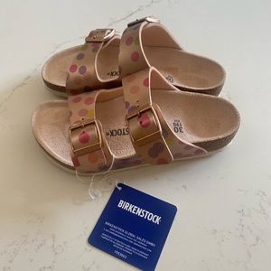 Girls Birkenstock Sandals. Size 30/ Girls size 12